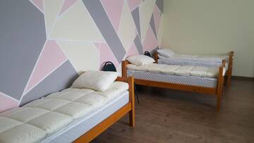 Фото номера Четырехместный номер эконом-класса Отель Hotel Grazhina г. Новогрудок 4