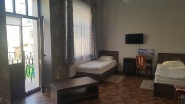 Фото номера Семейный номер с балконом Отель Hotel Grazhina г. Новогрудок 4