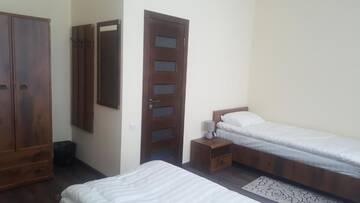 Фото номера Трехместный номер с душем Отель Hotel Grazhina г. Новогрудок 9
